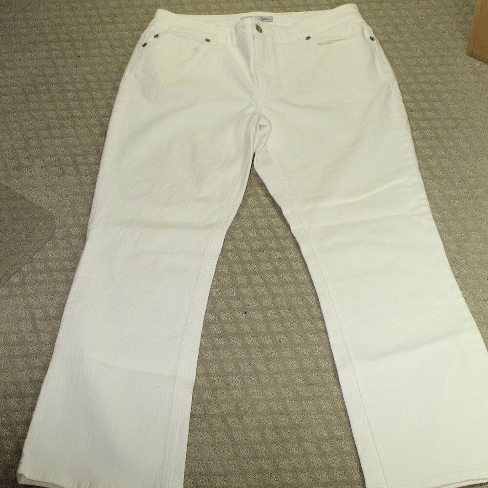 Chicos Platinum Womens White Pants Size Chicos 2 Short US 12 Large